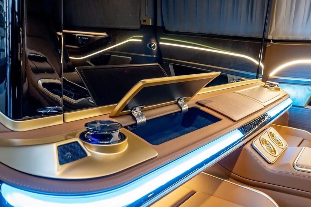 nâng cấp nội thấp limousin cho V class 