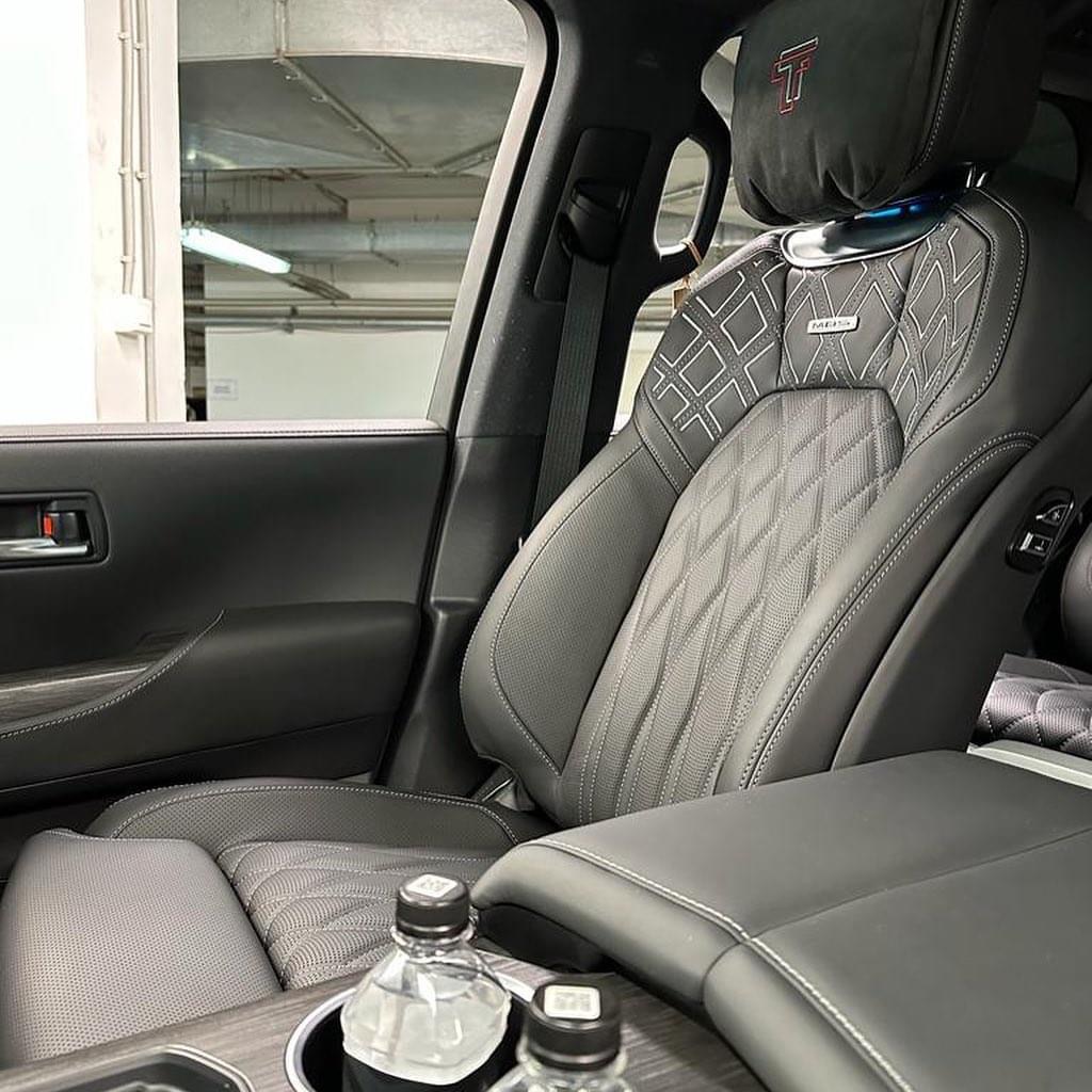 Lc300 độ ghế mbs chính gãng dubai đen-trám len