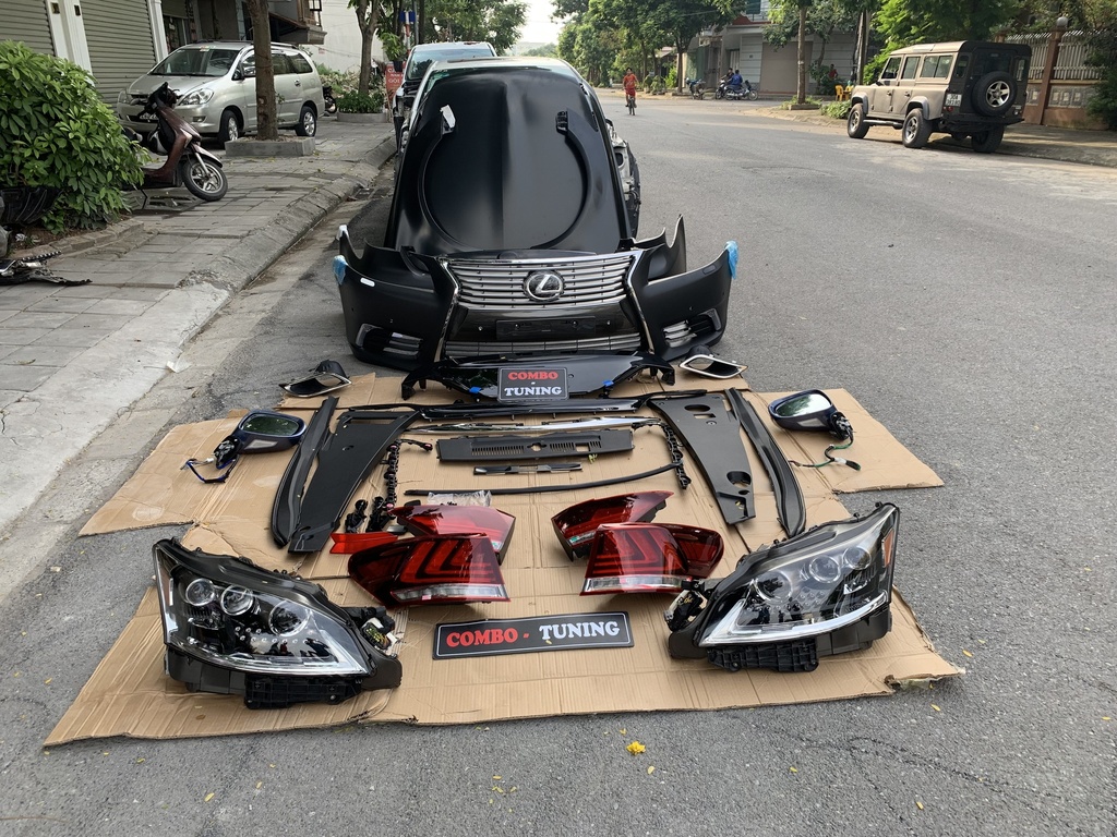 Bodykit nâng đời ls460