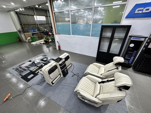 Ghế massage DMS + vách ngăn tích hợp 2 ghế cho Alphard/LM300/Carnival/v class/ vito/ printer/dcar 